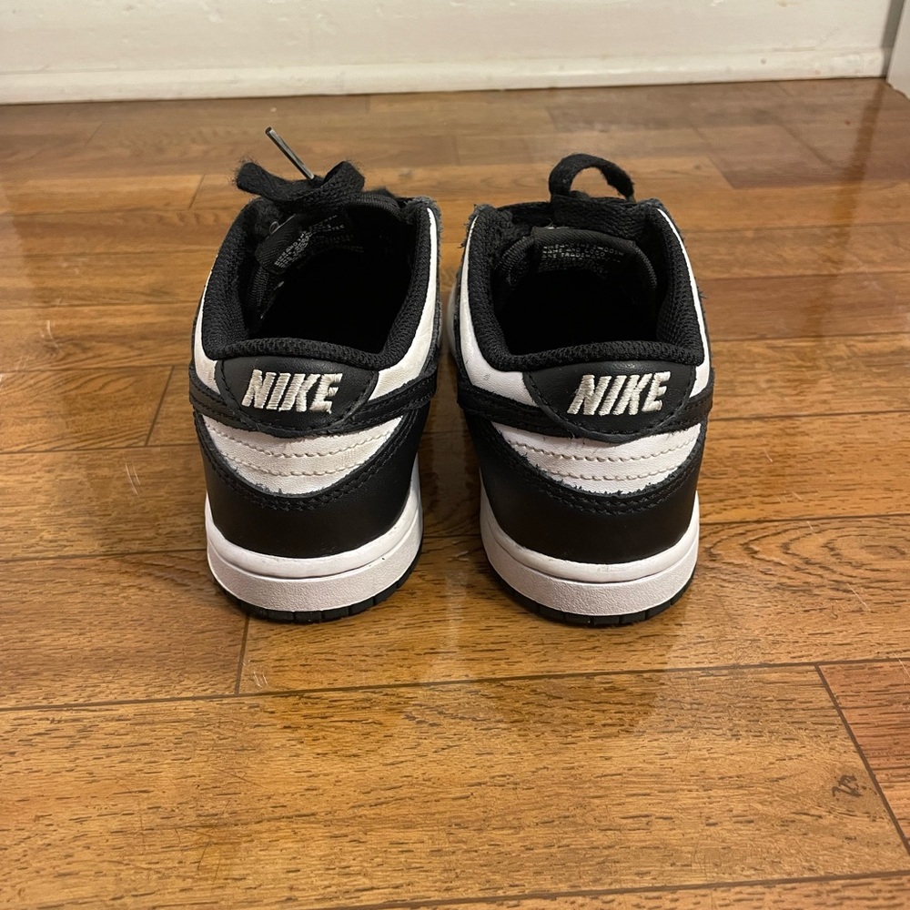 Panda Dunks - Picture 4 of 5